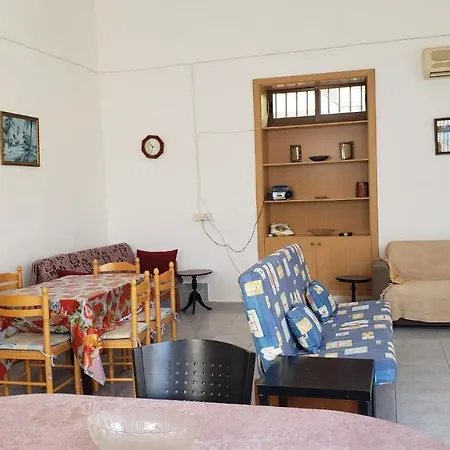 Country House In Letymvou Paphos
